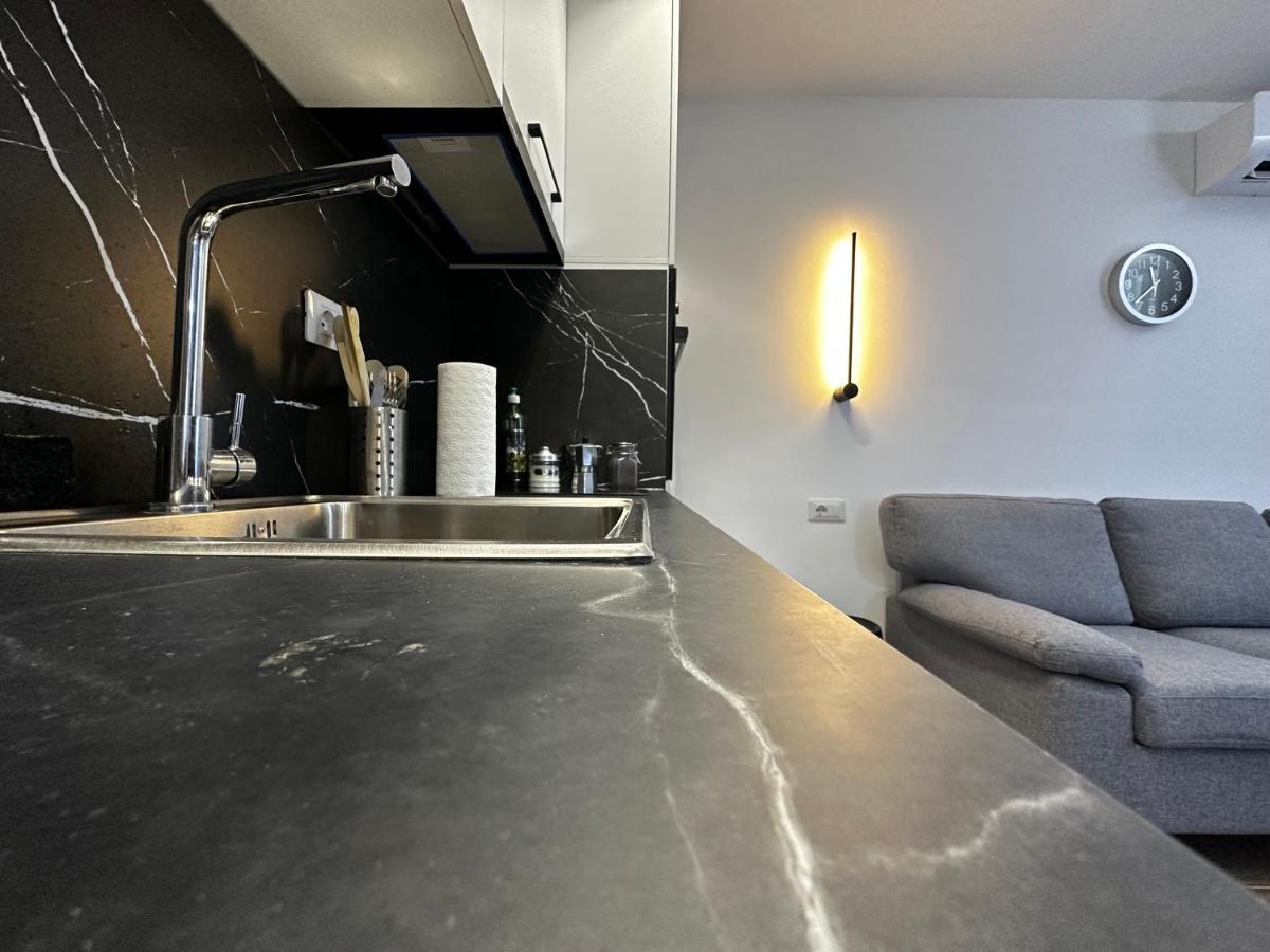 Alvi Apartment Tirana Bagian luar foto